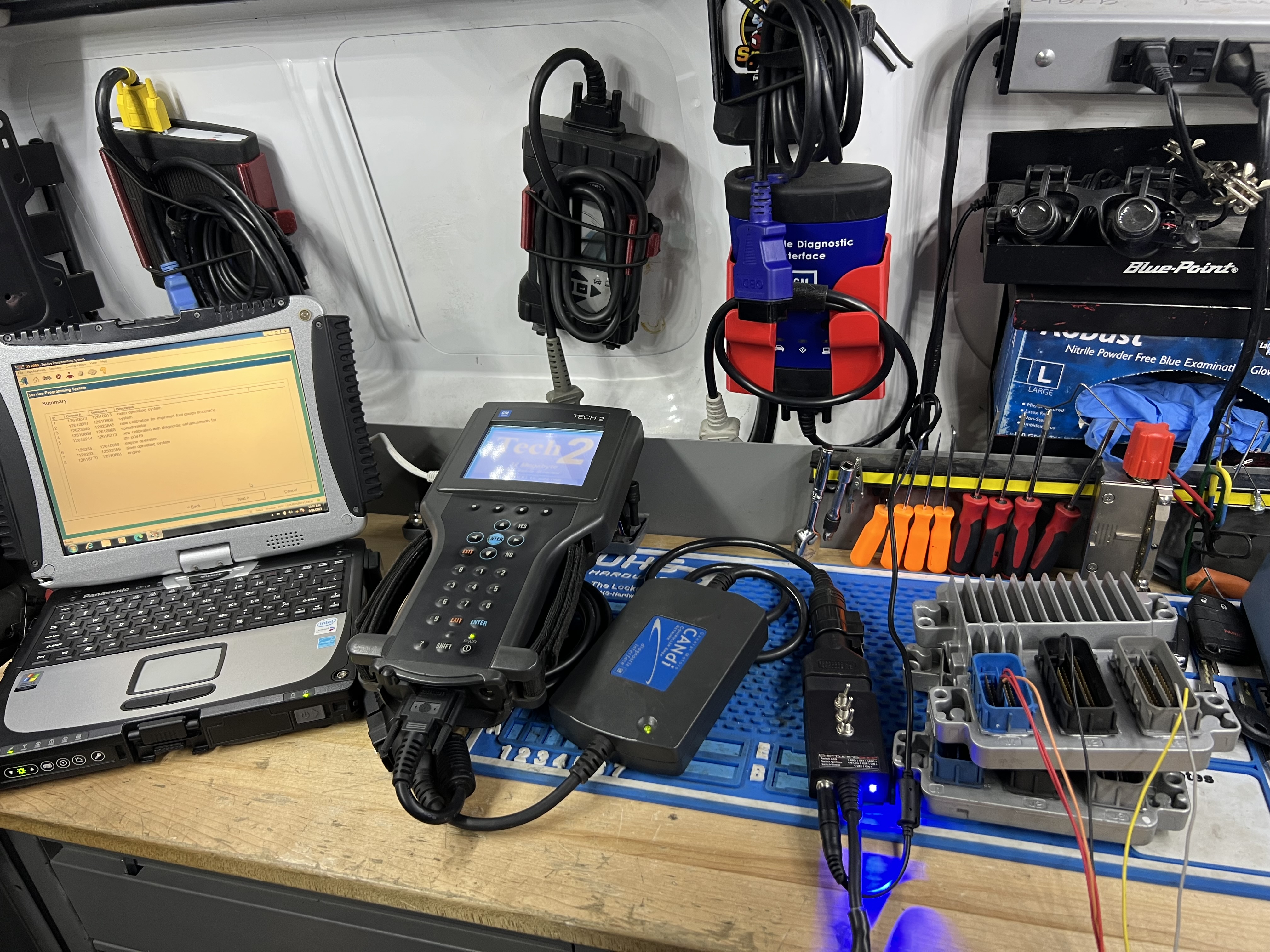 GM legacy PCM flashed — with tools most shops don't own anymore.